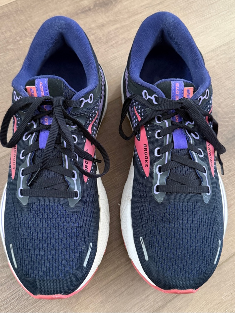 Brooks Adrenaline GTS 22 Women 9.5 Running Shoes Blue Purple Walking Gym Sneaker - Picture 3 of 14